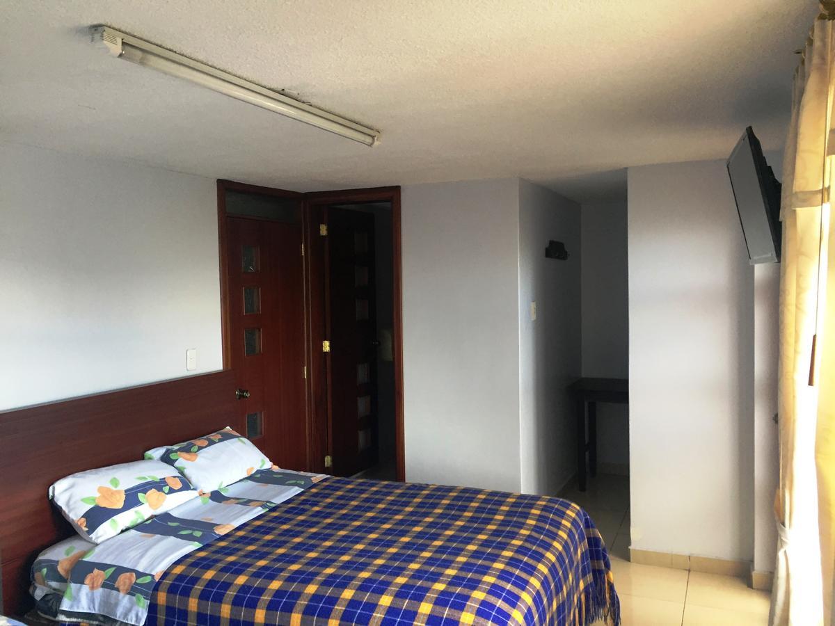 Hostal Runa Pacha Отавало Экстерьер фото