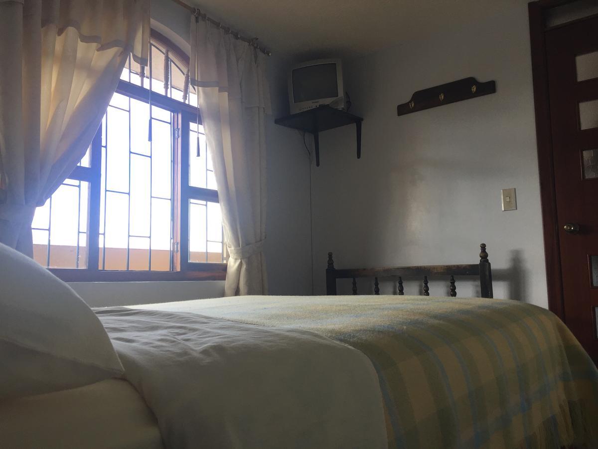Hostal Runa Pacha Отавало Экстерьер фото